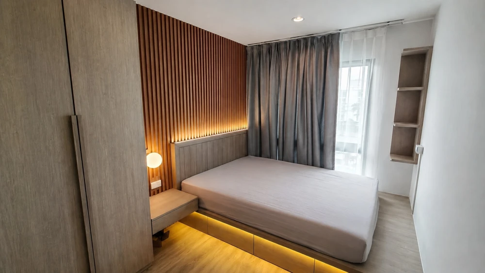 Selling HI Ladprao 130 condo. Nice unit, fully furnished, complete with appliances. Book now!