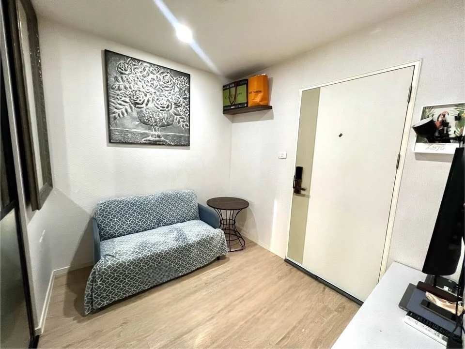 Selling iCondo Green Space Sukhumvit 77, 6th floor unit, fully furnished. What are you waiting for?