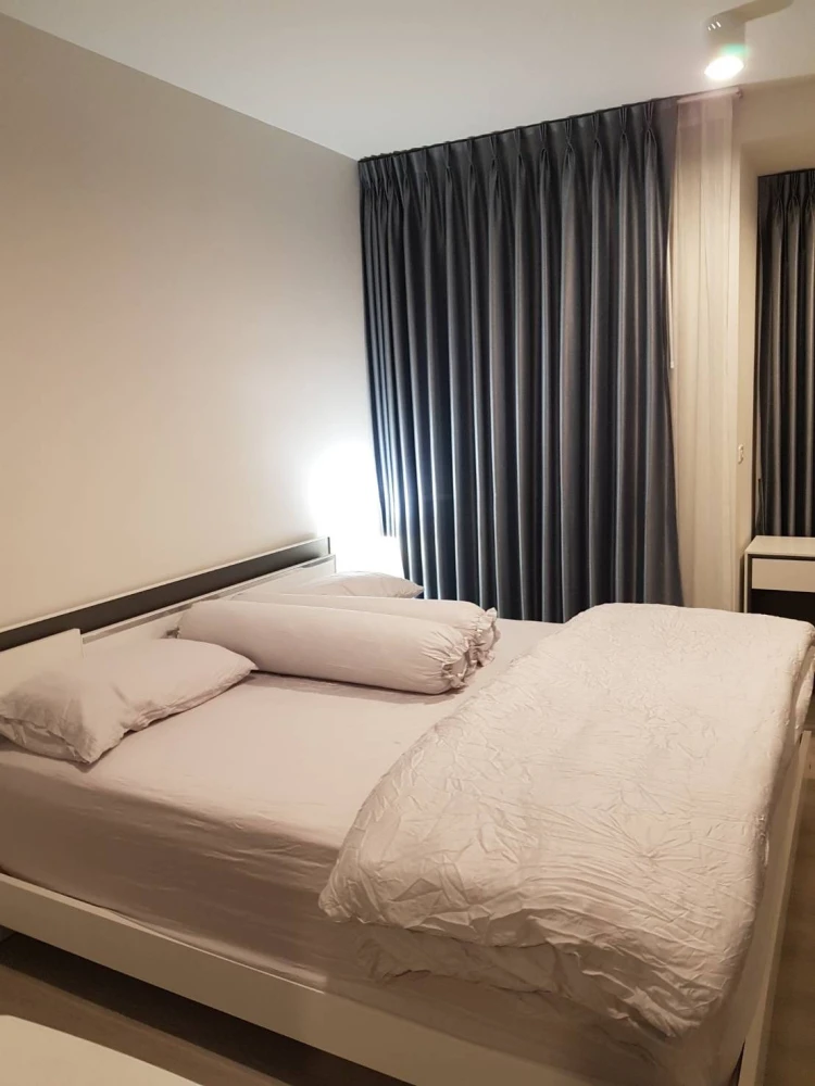 For sale: Ideo Charan 70 - Riverview, fully furnished room, ready to move in. If interested, hurry and reserve now. Don't wait.