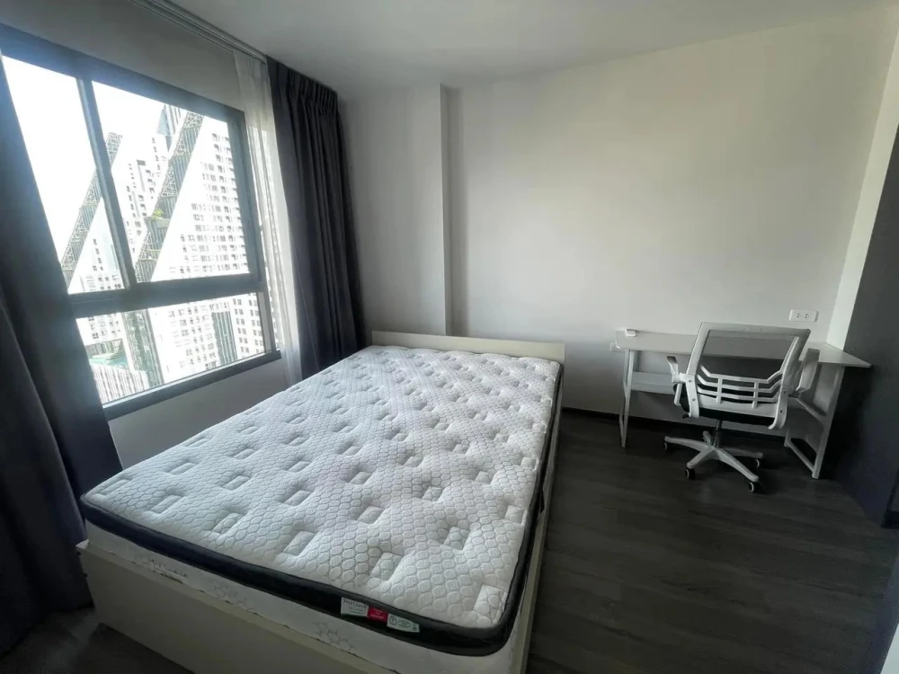 Selling Ideo Chula Samyan, 18th floor, fully furnished unit. Ready to move in! Book now!