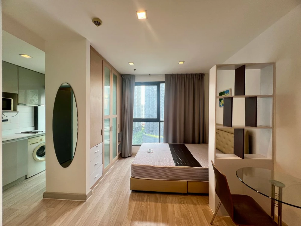For sale: Ideo Mobi Rama 9, 17th floor, nice room, fully furnished, reserve now, don't delay.