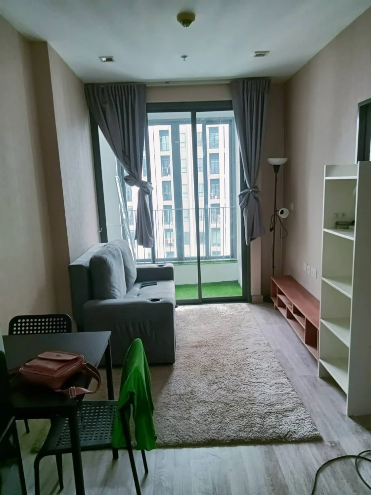 Selling Ideo Mobi Rama 9, 26th floor. Beautiful view, bright and airy, fully furnished, ready to move in. Book now!