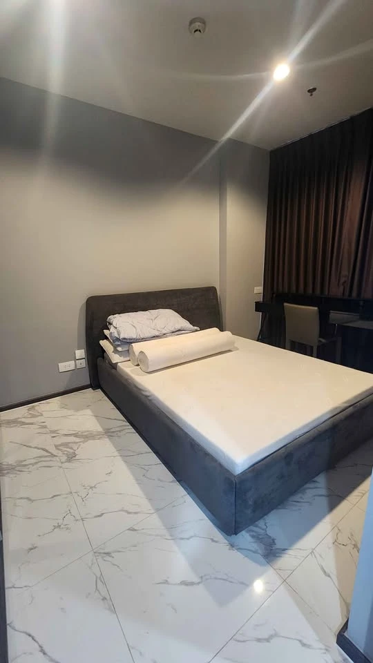 Selling Ideo Mobi Rangnam condo. Spacious and comfortable unit with complete furnishings. Book now!