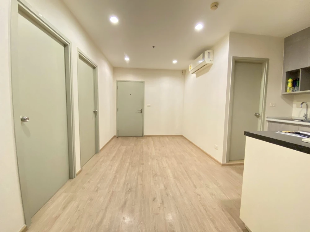 For sale: Ideo Sathorn-Tha Phra, corner room with privacy, lots of usable space, beautiful view, not blocked, don't miss out.