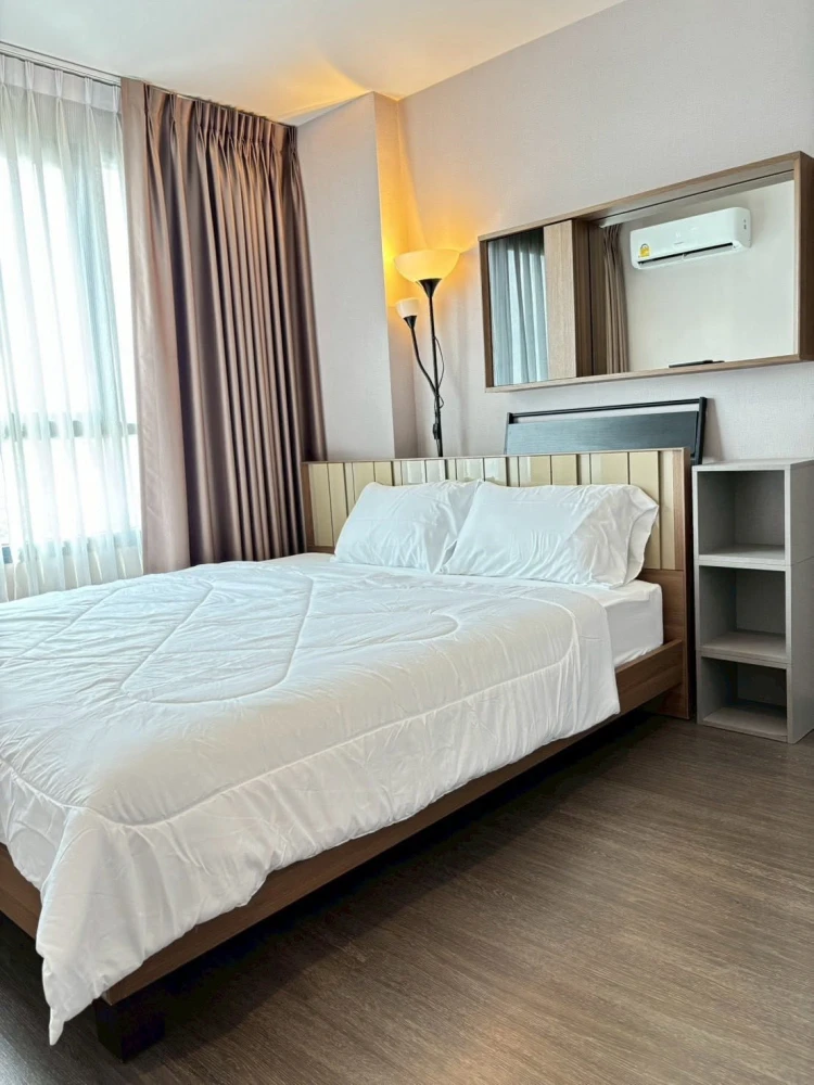 Selling Ideo Sukhumvit 93, just 20 meters from Bang Chak BTS station — a few steps away. Fully furnished. Book now!