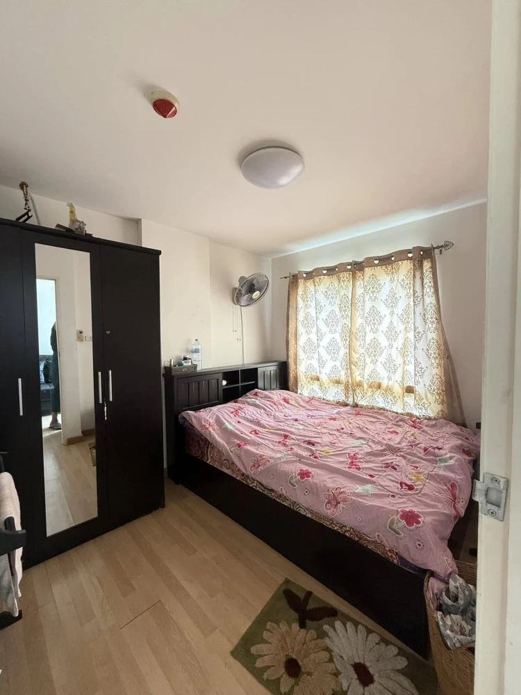 For sale: Incio Serithai, Building A, 3rd floor, good location, comfortable view, complete set of furniture and appliances. Interested, reserve now.