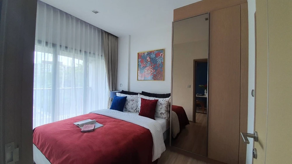 For sale: Kawa Haus Onnut 77, 3rd floor, fully furnished, with built-in furniture, high ceiling, airy, reserve now.
