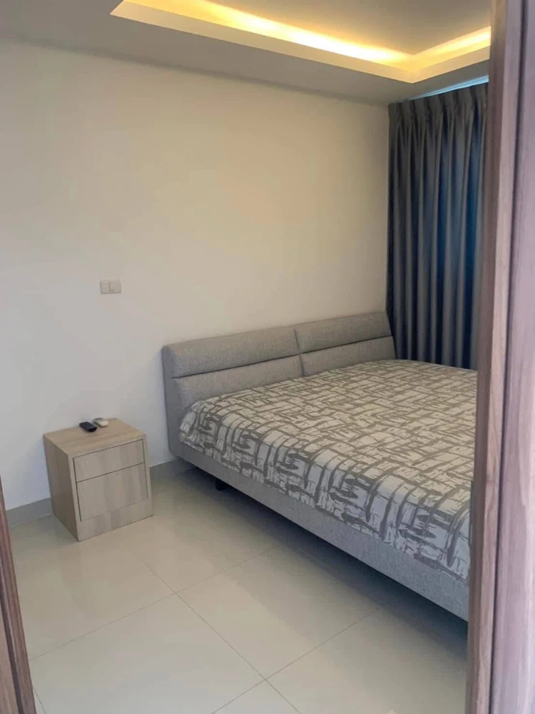 Laguna Beach Resort 3 - The Maldives for sale, 1 bedroom, 1 bathroom, great location, pool view, book now.