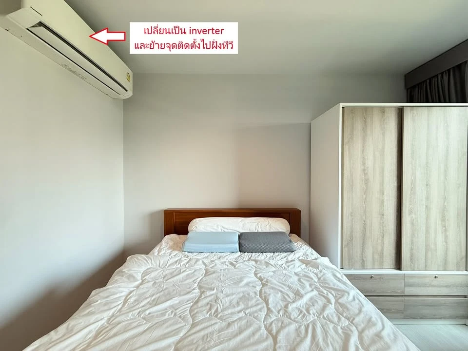 Selling a Life Asoke-Rama 9 unit, almost 100% original from the developer. No built-in furniture, allowing for customization to your desired style.