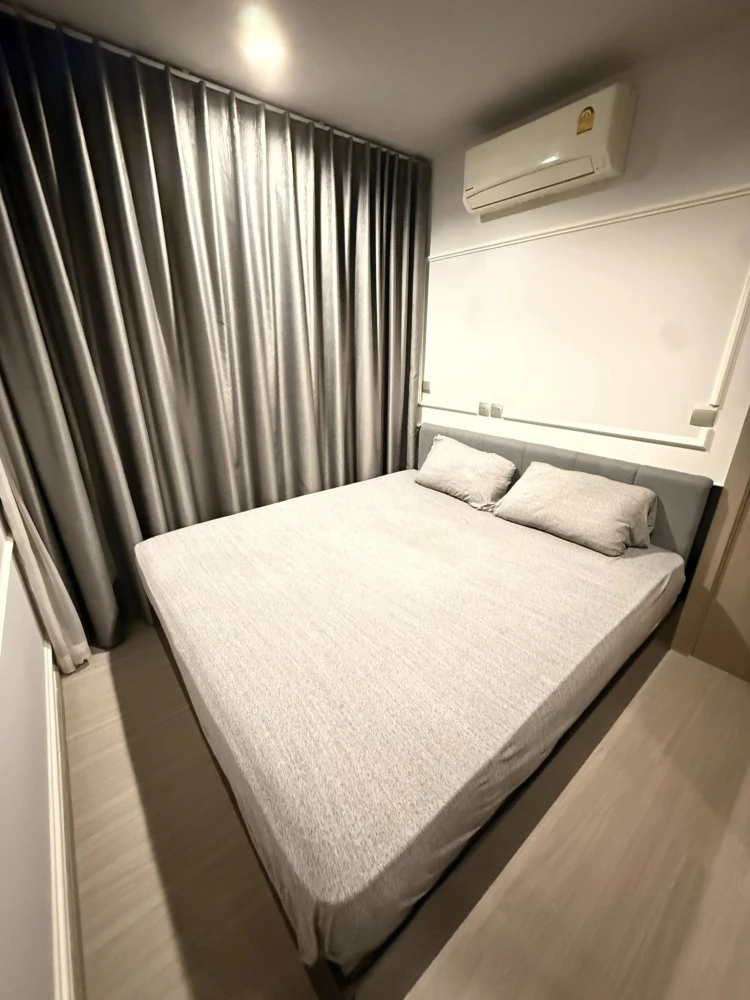 Selling Life Asoke Rama 9, 1 Bedroom Plus unit, fully furnished and ready to move in. Complete amenities.