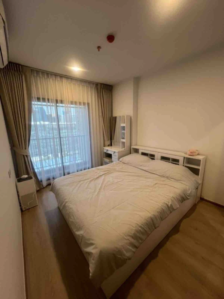 For sale: Life Rama 4 - Asoke, 14th floor, spacious room, comfortable living, comes with complete decoration, reserve now.