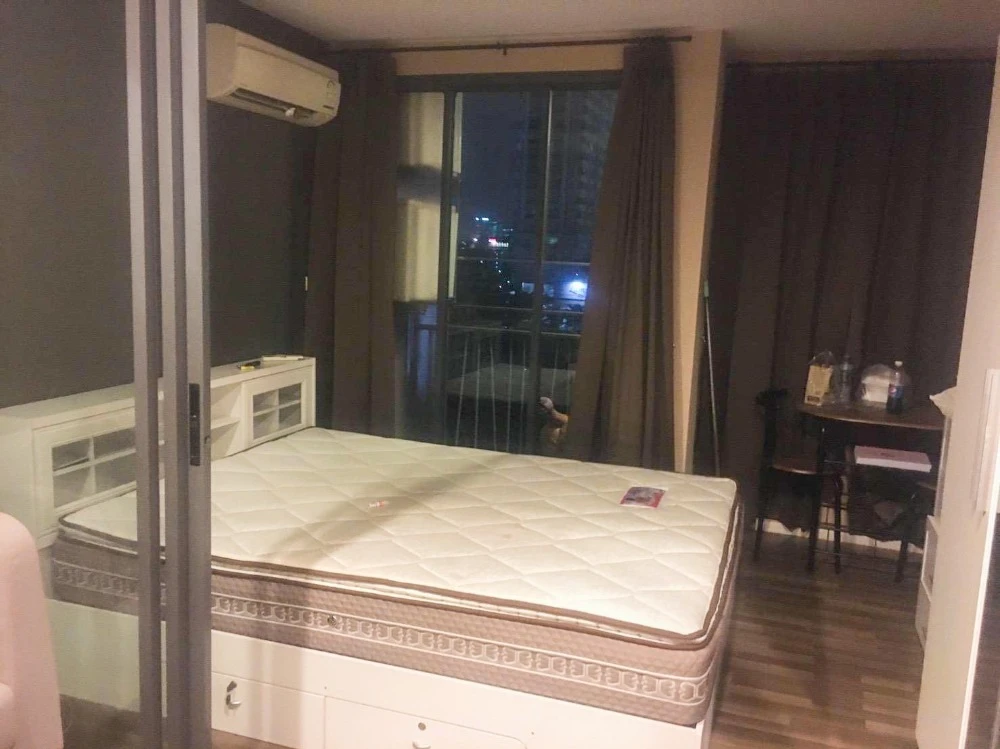 For sale: Living Nest Ramkhamhaeng, 8th floor, view of Ramkhamhaeng Road, fully furnished room, ready to move in, reserve now!