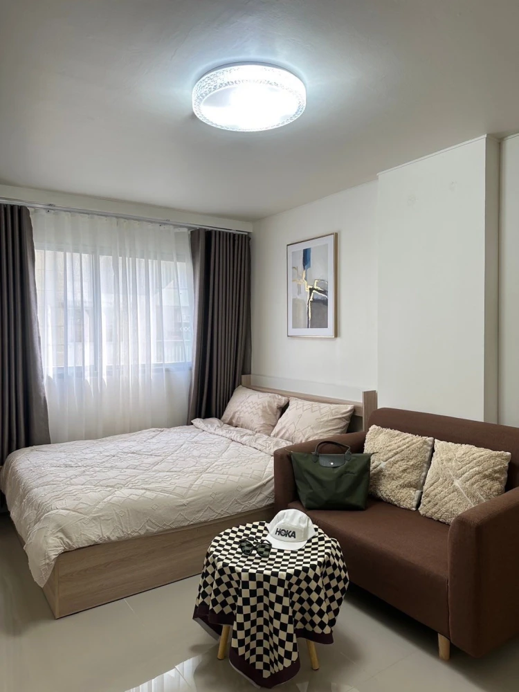 For sale: Lumpini Condotown Chonburi - Sukhumvit. Nice room, fully furnished. Good like this, hurry and reserve now.