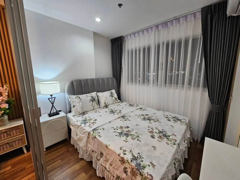 For sale: Lumpini Condotown North Pattaya Sukhumvit, 9th floor, city view, beautiful room, fully furnished, reserve now!