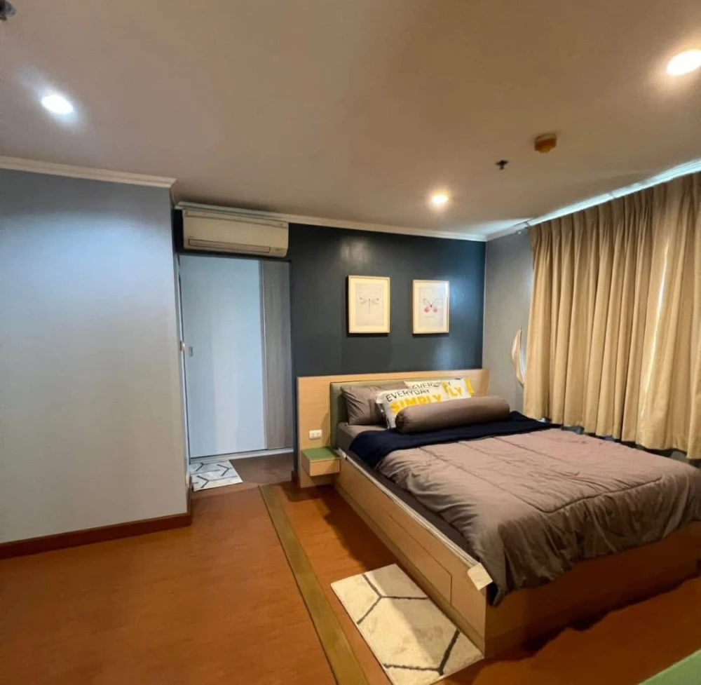 For sale: Lumpini Condotown North Pattaya Sukhumvit, spacious room, lots of usable space, good location, convenient transportation, don't miss out.