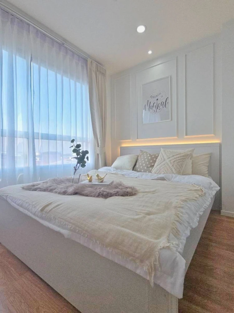 Selling ready-to-move-in condo at Lumpini Park Nawamin-Si Burapha. Fully furnished with complete amenities. Book now!