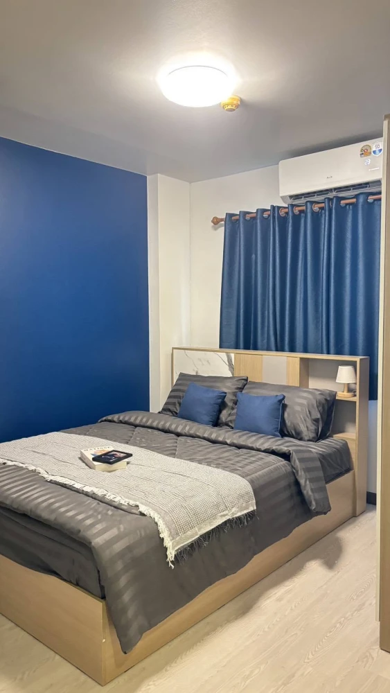 Selling a beautifully decorated, fully furnished condo at Lumpini Park Rattanathibet-Ngamwongwan. Prime location. Don't miss out!