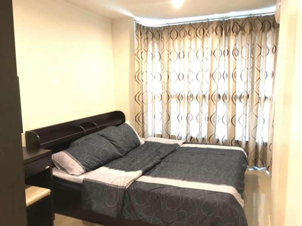 For sale: Lumpini Parkbeach Jomtien, a lovely room, good location, fully equipped with amenities, beautiful sea view. Hurry and reserve now!