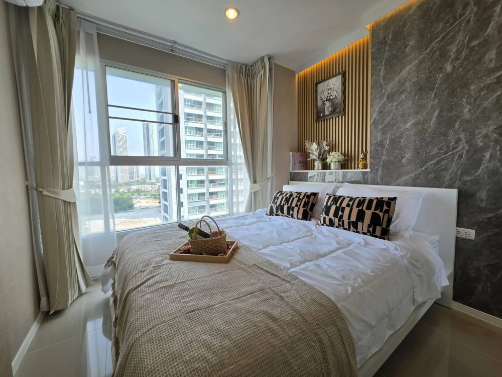 Selling a lovely room at Lumpini Parkbeach Jomtien. Fully furnished with amenities. Book now, don't miss out!!!