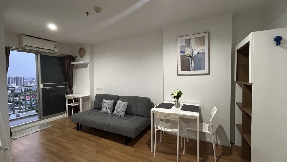 Selling Lumpini Place Borom Ratchachonni–Pinklao, 1 bedroom, 1 bathroom, fully furnished, beautiful view. Don't miss out!