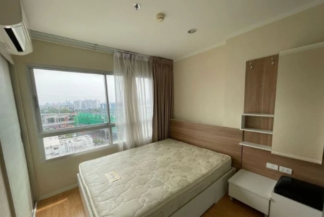 For sale: Lumpini Place Srinakarin-Huamak Station, 10th floor, open view, ready to move in. Interested? Reserve now!