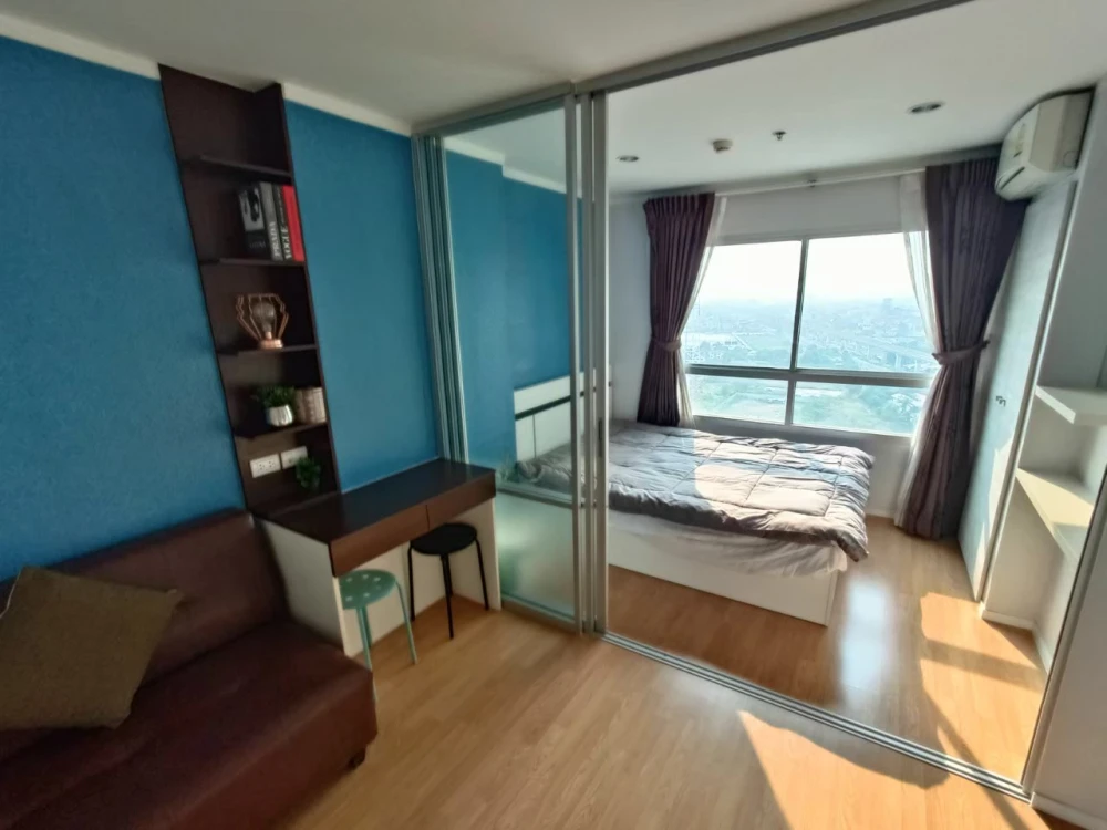 For sale rent: Lumpini Place Srinakarin-Huamak Station, studio room, good location, fully furnished, beautiful city view, no blocking, reserve now!