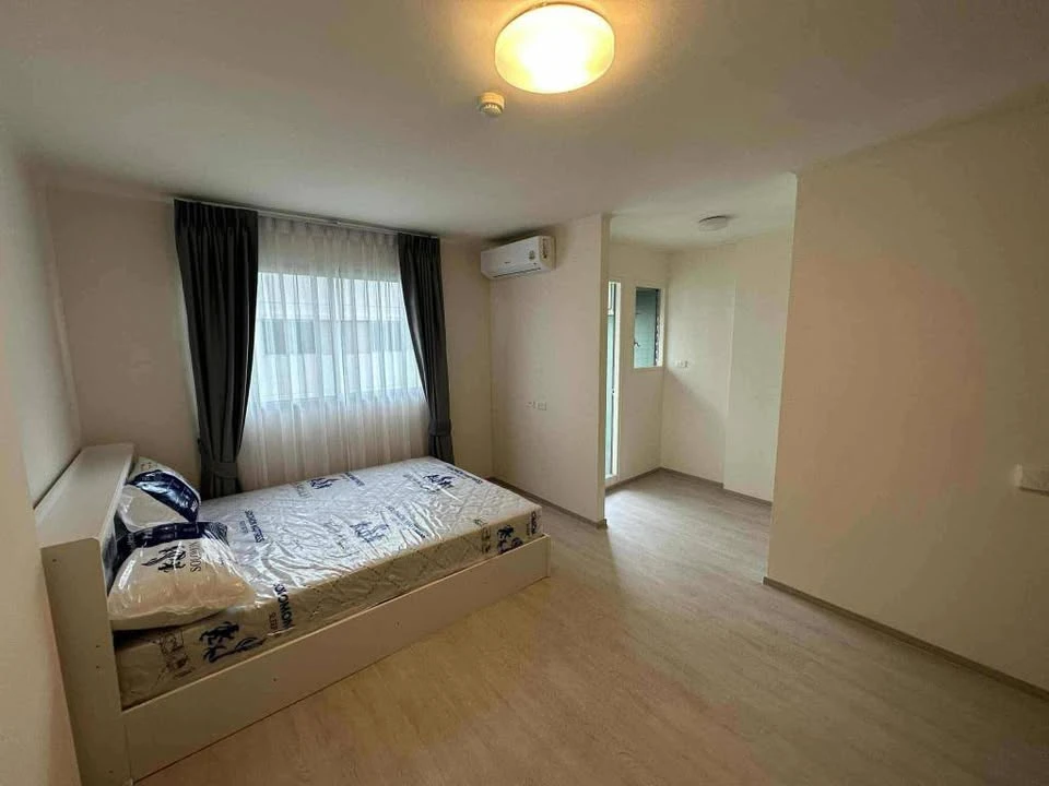 Selling Lumpini Township Rangsit Klong 1, 2nd floor, fully furnished unit, ready to move in. Book now!