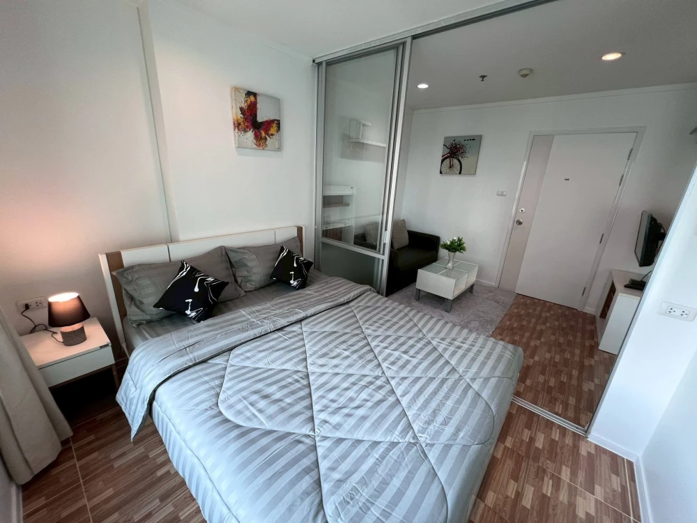 Selling a lovely condo at Lumpini Ville Naklua - Wongamat. It comes fully furnished; just bring your bags and move in!