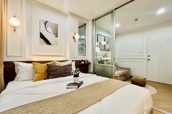 Selling ready-to-move-in Lumpini Ville Onnut 46 condo units. Open view, great location. Book now!