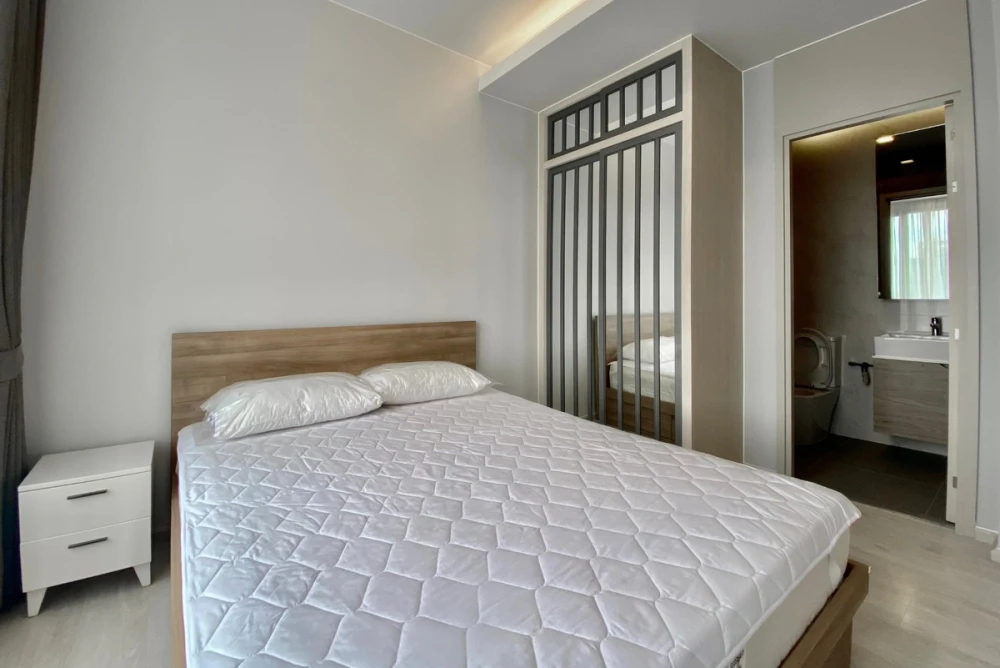 Selling 10 fully furnished, ready-to-move-in units at M Thonglor. Book now! Limited time offer!