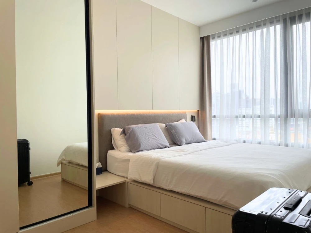 For sale: Maru Ekkamai 2, 17th floor, high floor, beautiful view, fully furnished, super beautiful, reserve now, don't delay.