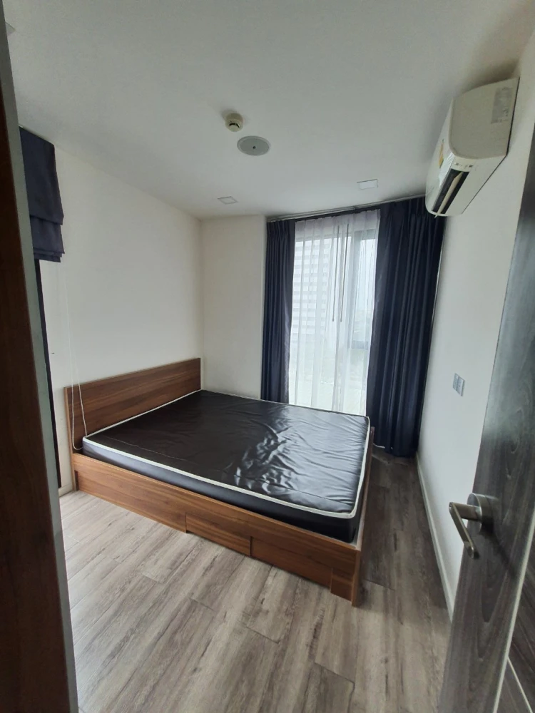 For sale: MODIZ Ratchada 32, corner room, top floor, open view, no buildings blocking the view, fully furnished condo, ready to move in.