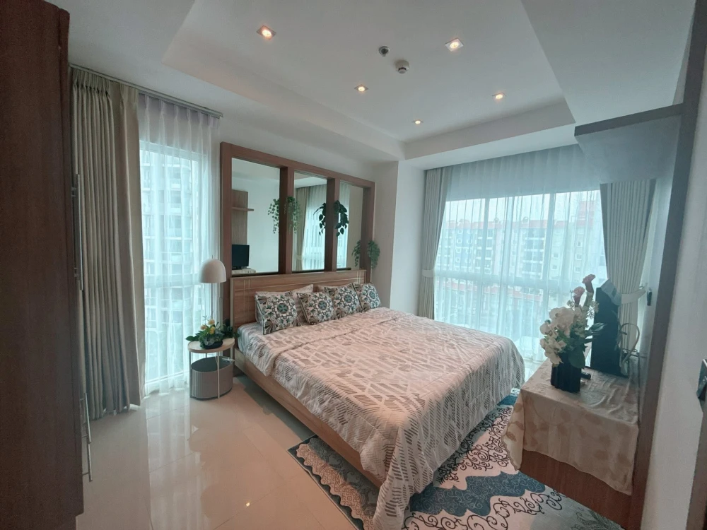 For sale: Nam Talay Condominium, 1 bedroom, 1 bathroom, 6th floor, beautifully decorated, fully furnished, good location, reserve now!