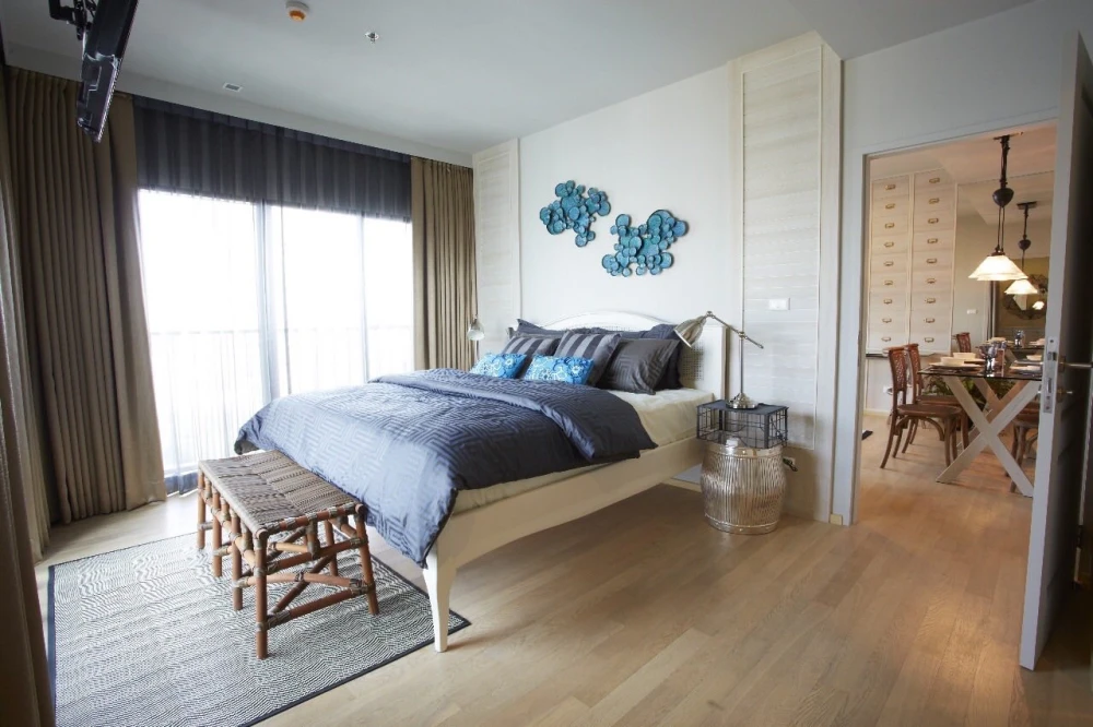 For sale or rent: Noble Refine, 14th floor, fully furnished, ready to move in. Reserve now, don't wait, hurry!