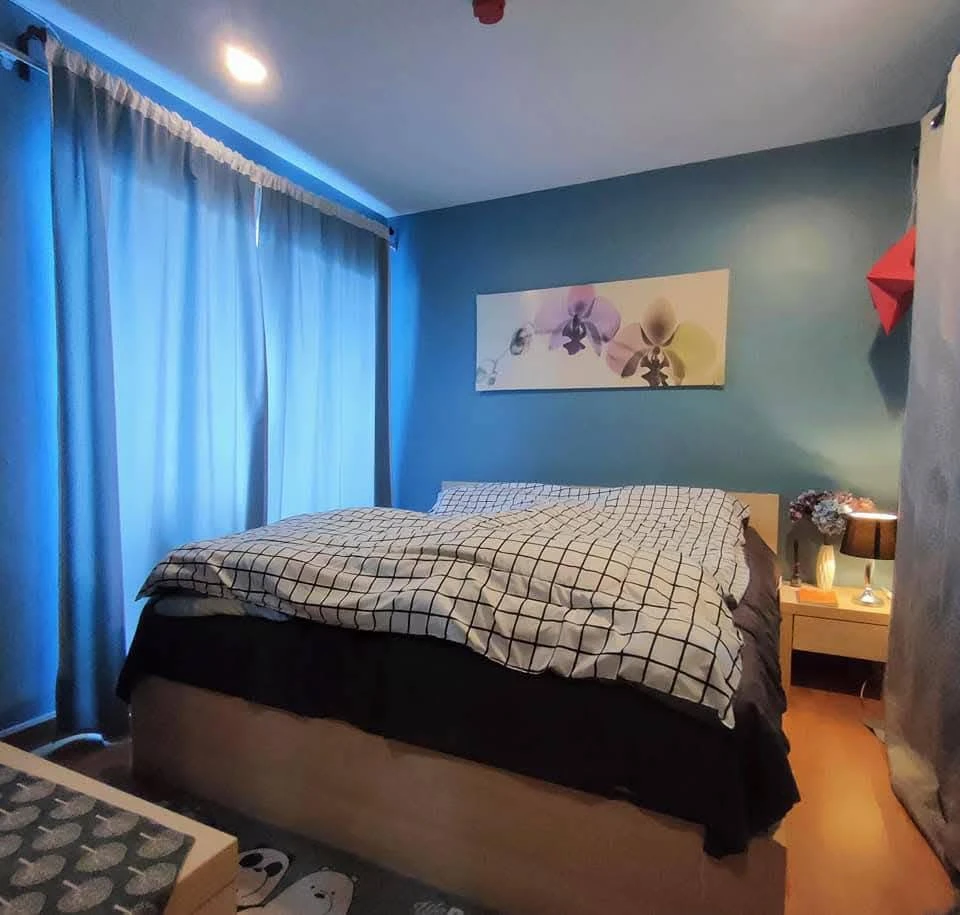 Selling a lovely unit at Park Siri Condo Resort Bangsaen. Great location, convenient transportation, and beautiful views. Book now!