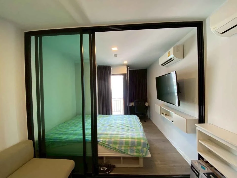 For sale: Pause Sukhumvit 103, fully furnished room with full functions, located in a prime location. Reserve now, get it first.