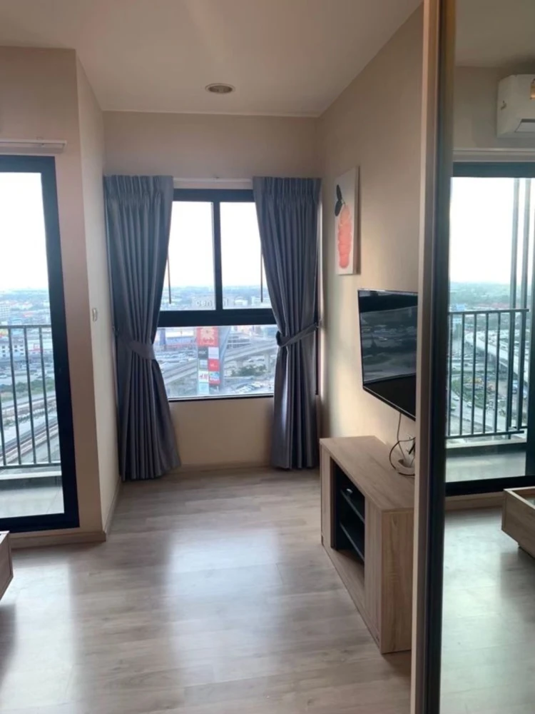 Plum Condo Central Station for sale, 20th floor, nice room, comes with complete decoration, reserve now.