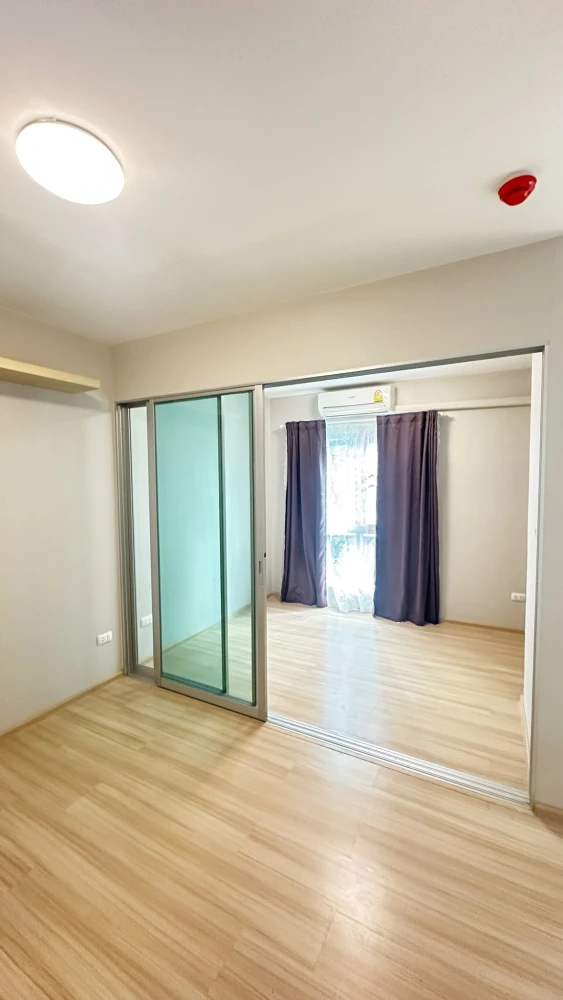 Plum Condo Chaengwattana Station for sale, empty room, room decoration enthusiasts shouldn't miss out, great location, hurry and reserve now!