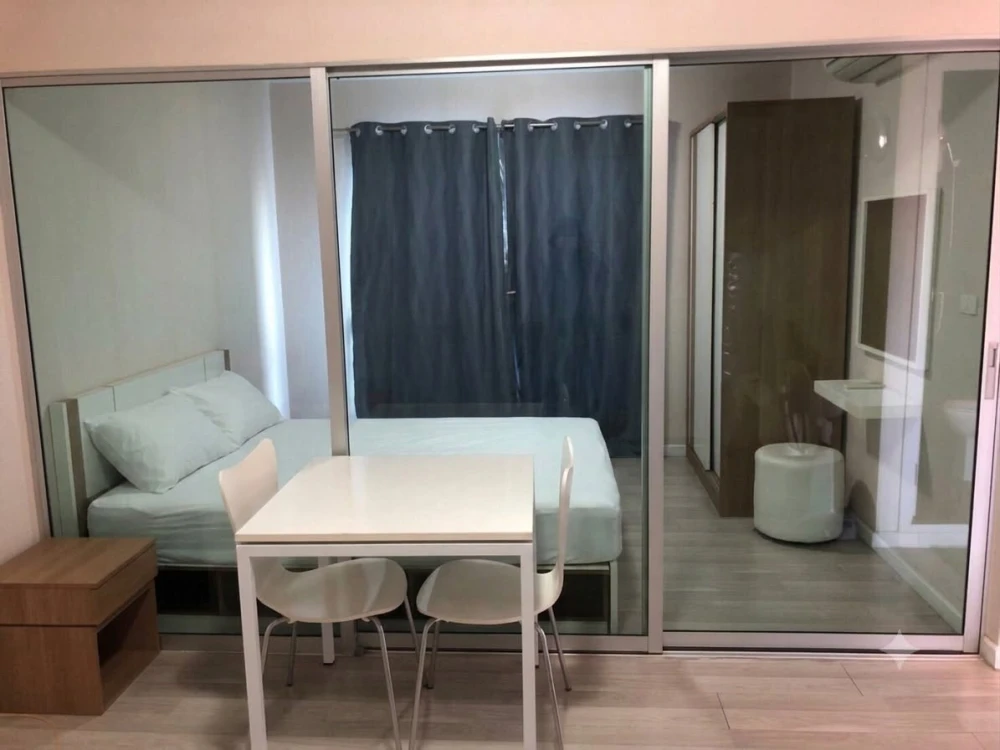 Plum Condo Laemchabang for sale. Nice unit in a great location. Fully furnished. Beautiful city view. Book now!