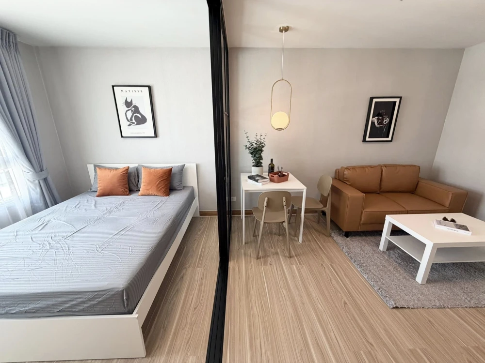 Plum Condo Paholyothin 89 for sale, 8th floor unit, minimalist style decoration, great location. Book now!