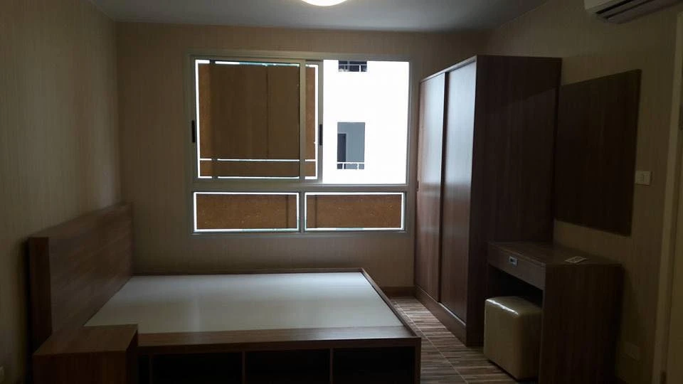 Plum Condo Paholyothin 89 for sale. A great unit with complete furniture and amenities. Don't miss out!