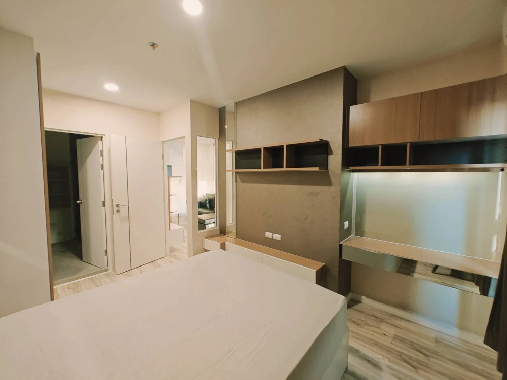 For sale Plus Condo Sriracha, nice room, high floor, spacious room, comfortable, reserve now!!!