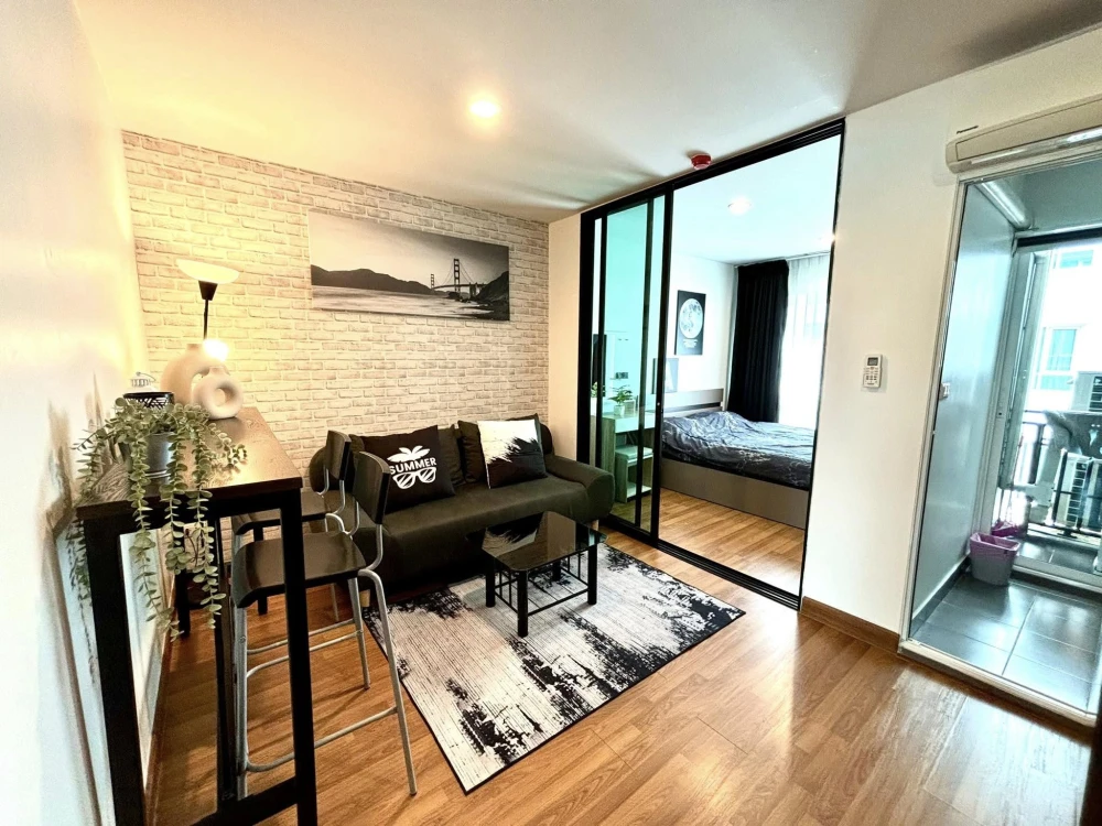 For sale: Regent Home Sukhumvit 81, fully decorated with style, beautiful and perfect. You will regret it if you miss it.