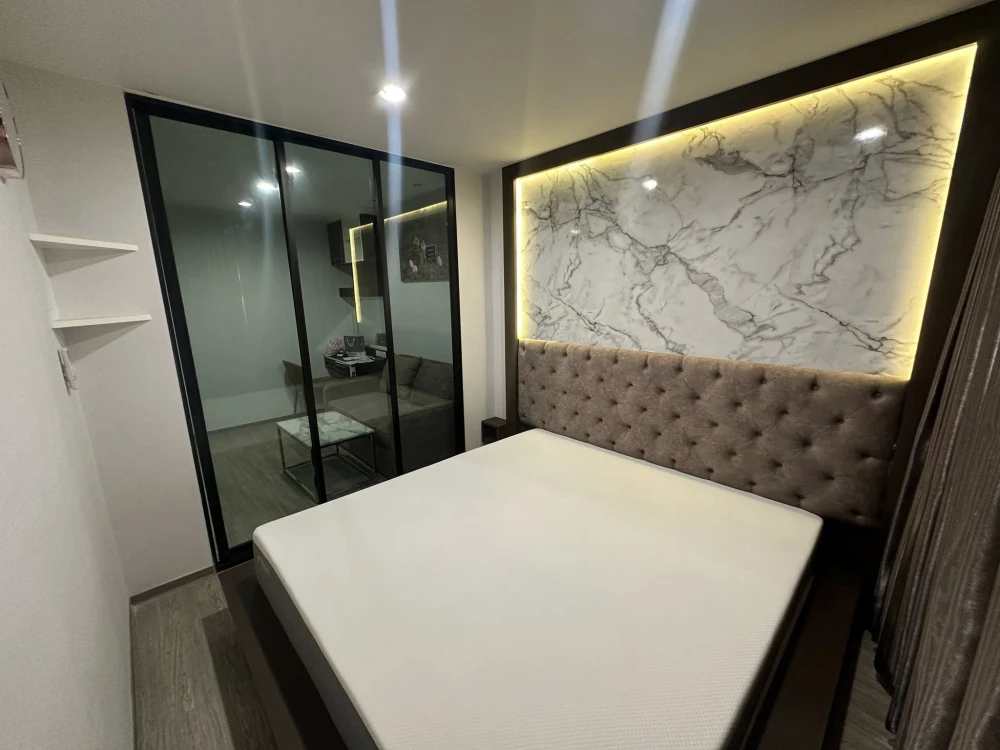 For sale: Regent Home Sukhumvit 97/1, Building B, 6th floor, decorated with simple, luxurious built-ins throughout the room. Don't miss out!