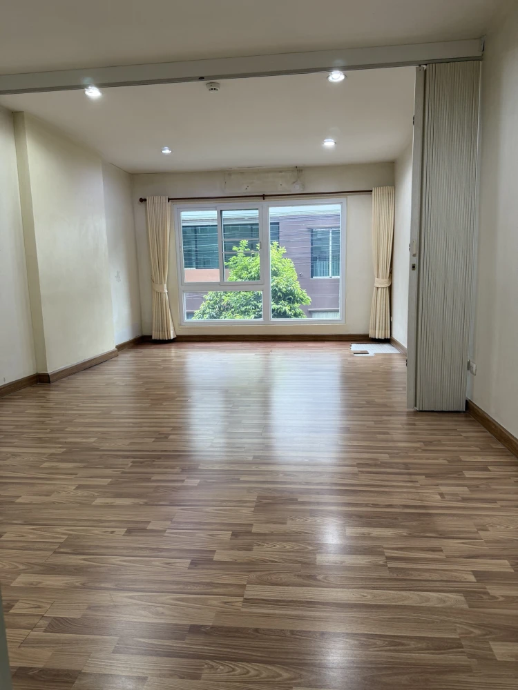 For sale: Regent Home 9 Sukhumvit 64, 1 bedroom, 1 bathroom, plenty of usable space, good location, convenient transportation, don't miss it.