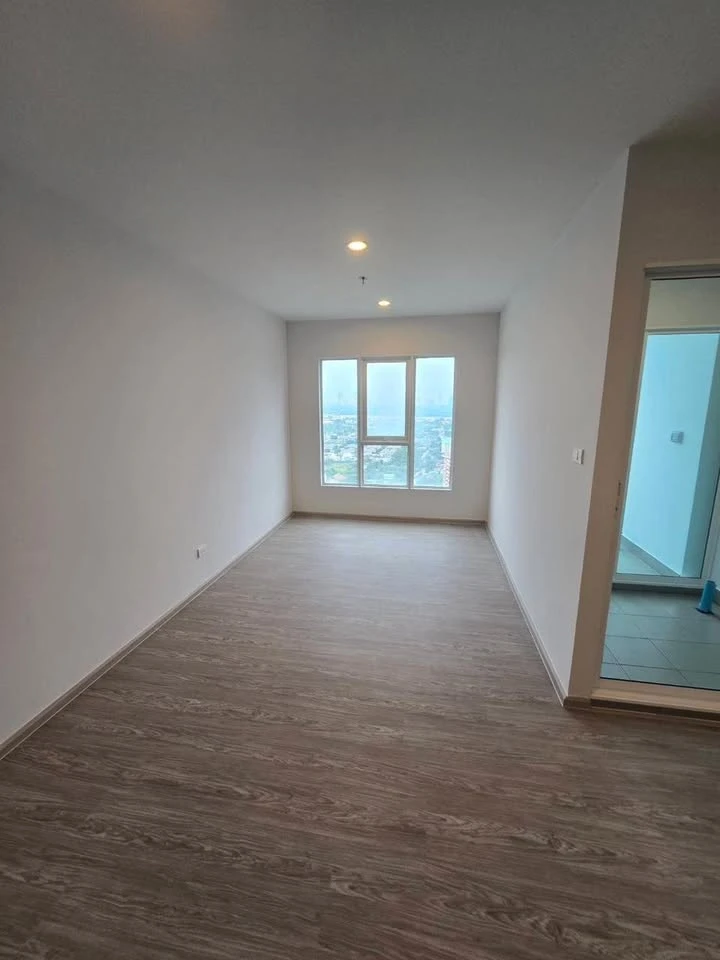 Regent Home Bangna for sale, top floor of the building, premium view (rare river and sunset view), reserve now.