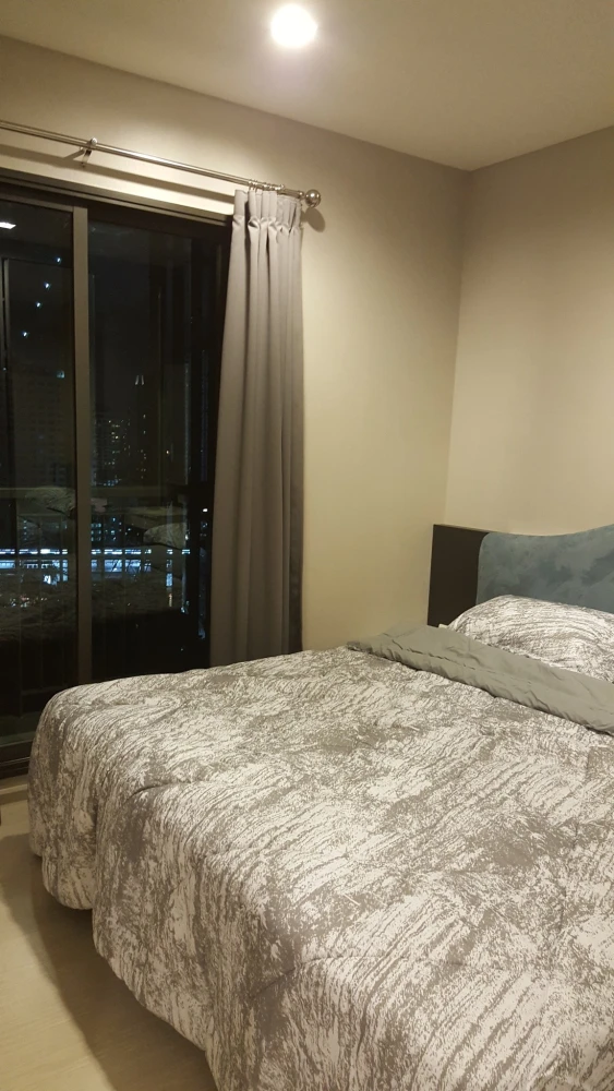 For sale: Rhythm Sukhumvit 36-38, 1 bedroom, 1 bathroom, fully furnished, beautiful city view, don't miss out.