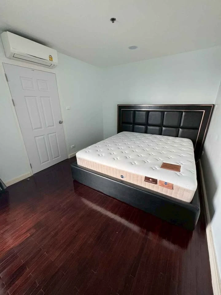For sale River Heaven, spacious room, lots of usable space, comes with complete furniture and facilities. Don't miss it.