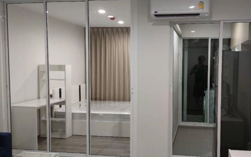 For sale: RYE Talat Phlu, 7th floor, fully furnished room, ready to move in. If you are interested in owning one, hurry and reserve it.