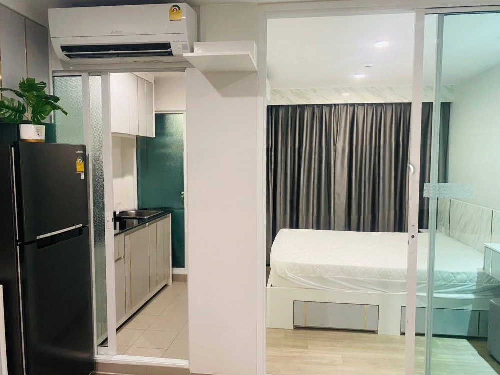 RYE Talat Phlu for sale: Ready-to-move-in room, fully furnished, spacious and comfortable. Book now!